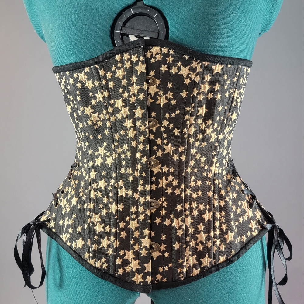 24" Timeless Trends Hourglass
